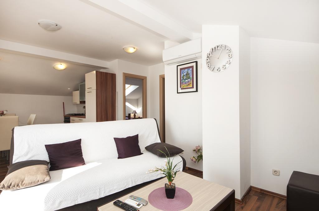 Guest House Loranum Sevid Pokoj fotografie